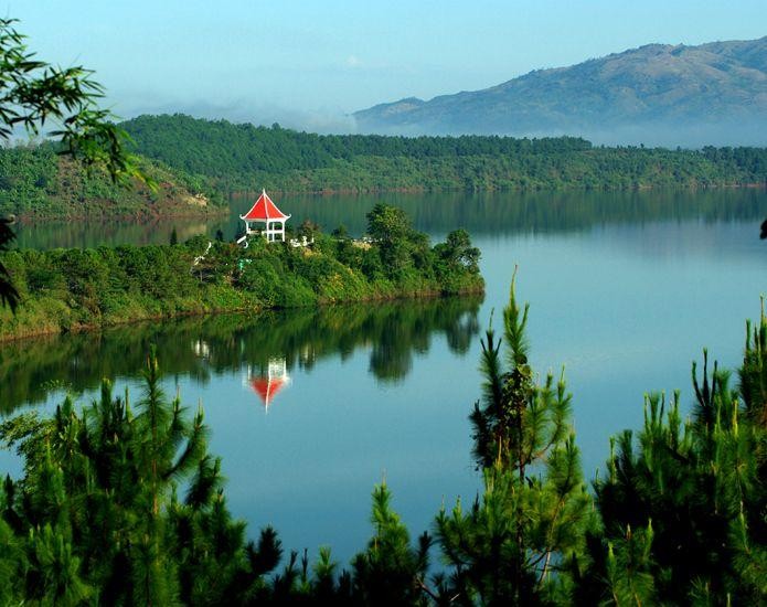Vẻ đẹp Biển Hồ - Gia Lai.