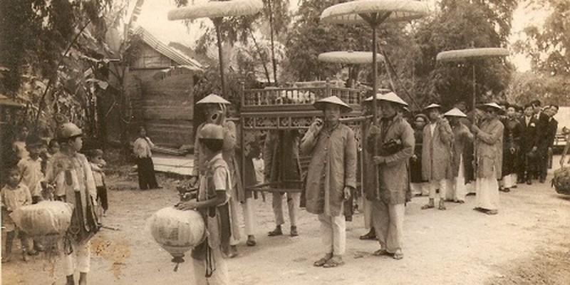 (ảnh tư liệu về một đám cưới thời phong kiến).