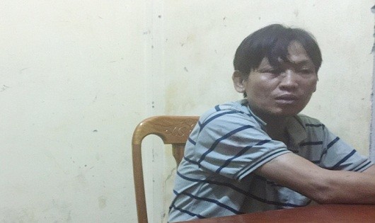 Nguyễn Khắc Thành tại cơ quan điều tra (ảnh Công an cung cấp)