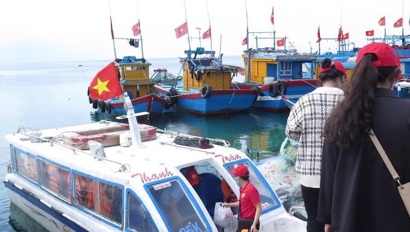 Tỉnh Quảng Ngãi tăng cường công tác quản lý, bảo đảm an ninh, an toàn du lịch trong dịp nghỉ lễ 30/4 - 1/5.