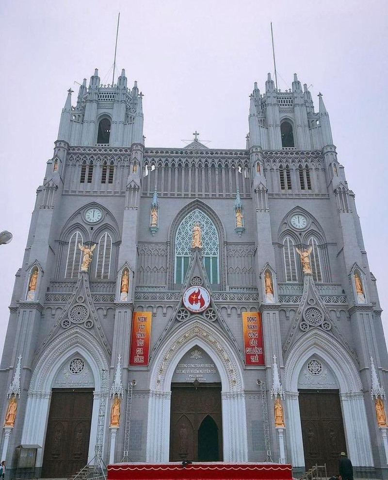 Nhà thờ Phú Nhai (Nam Định): Vương cung thánh đường lớn nhất Đông Nam Á ảnh 1