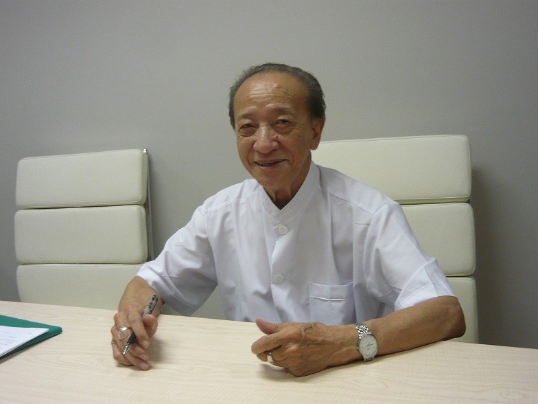 Giáo sư Nguyễn Tài Thu
