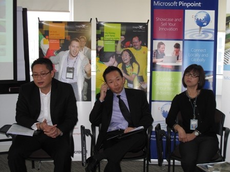 Đại diện của Microsoft thông tin về bản báo cáo.