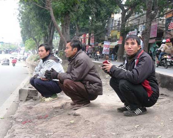 Lao động tự do chờ người tới thuê