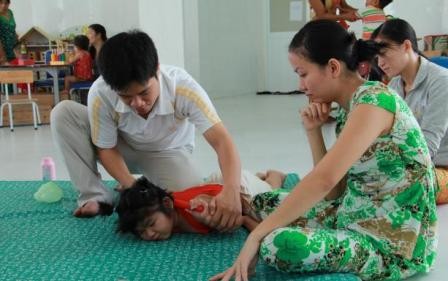 Một trường hợp đang được can thiệp ở bệnh viện Nhi