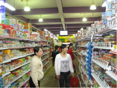 Giá cả các mặt hàng thiết yếu trên địa bàn TP.HCM thời gian qua ít biến động lớn