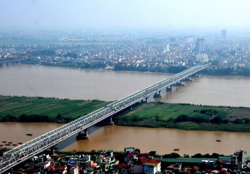 Bộ GTVT cho biết cầu Chương Dương đang gặp một số vấn đề về chất lượng