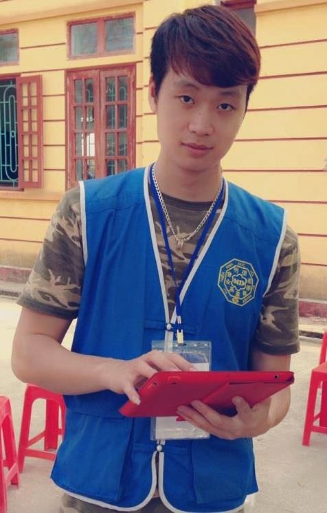 Chàng trai 26 tuổi này đang ôm ấp dự định cắt tóc làm từ thiện quanh Hà Nội