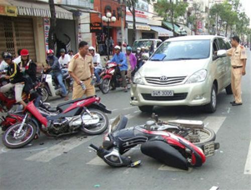 Lái xe gây TNGT đặc biệt nghiêm trọng sẽ bị tước bằng lái vĩnh viễn (Ảnh minh họa)