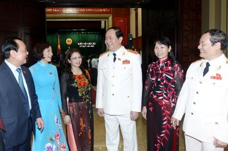Trong phiên họp này