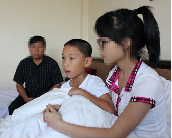 Nữ sinh N.T.T và em trai