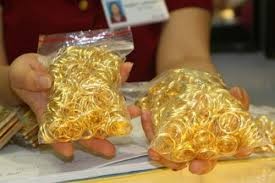 Hiệp hội kinh doanh vàng cho rằng nhu cầu tiêu thụ vàng trang sức trong nước hiện ở mức rất thấp. (Ảnh minh họa)