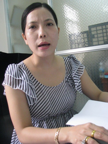 Bà Trần Hồng Ly trong một buổi tiếp xúc với PV.