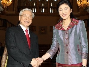 Thủ tướng Thái Lan Yingluck Shinawatra đón Tổng Bí thư Nguyễn Phú Trọng.